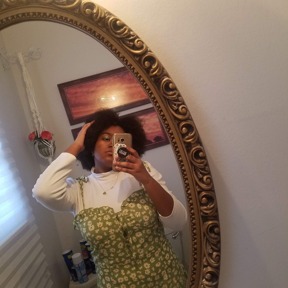 Floral Dress - Picture 2 of 2